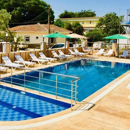 Erdek Grand Gazzella Otel 호텔 3*